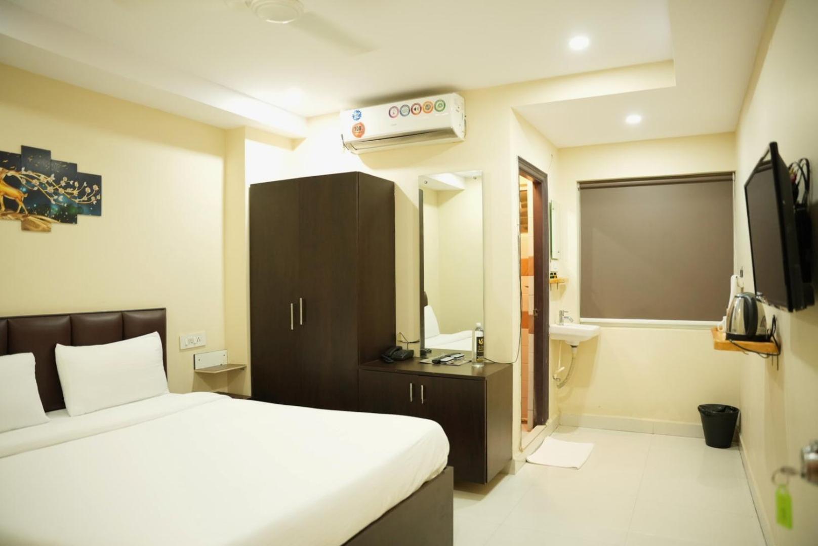Da Lara Suites Kondapur  외부 사진