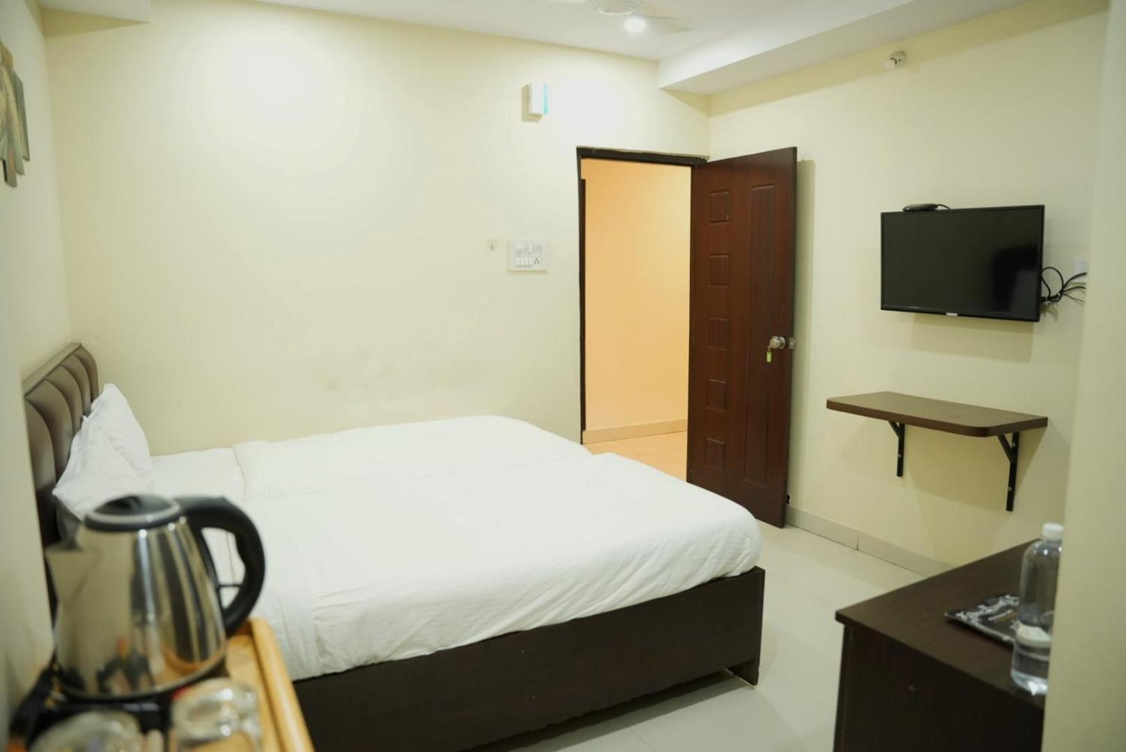 Da Lara Suites Kondapur  외부 사진