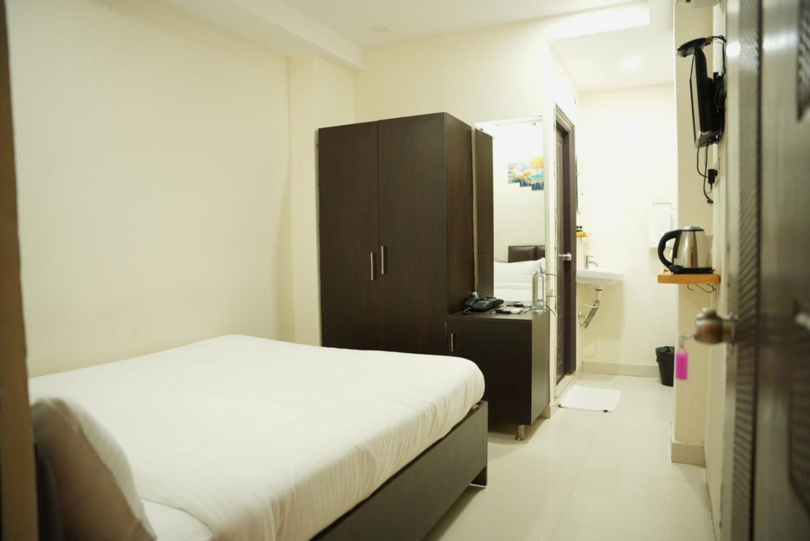 Da Lara Suites Kondapur  외부 사진